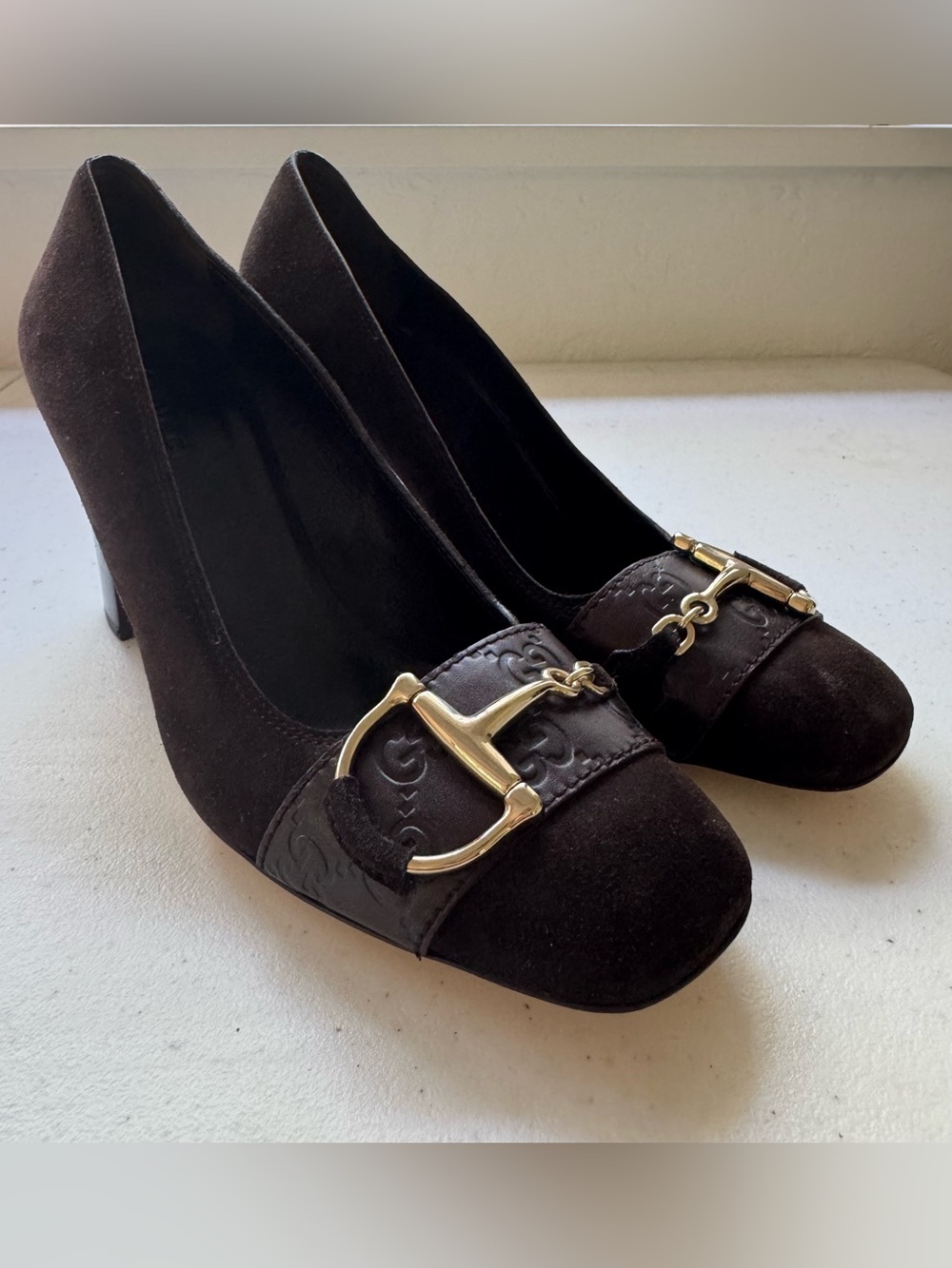 Vintage Gucci Horsebit Brown Suede Block Heel Pumps – Size 7.5B